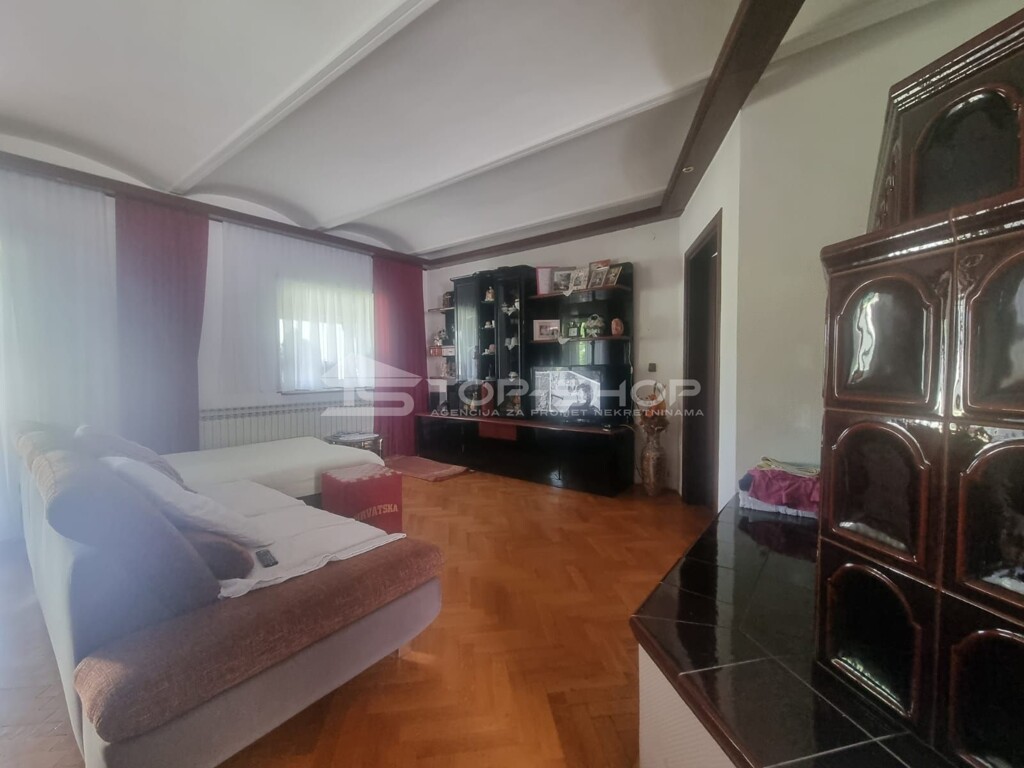 Image 5886868 - 1