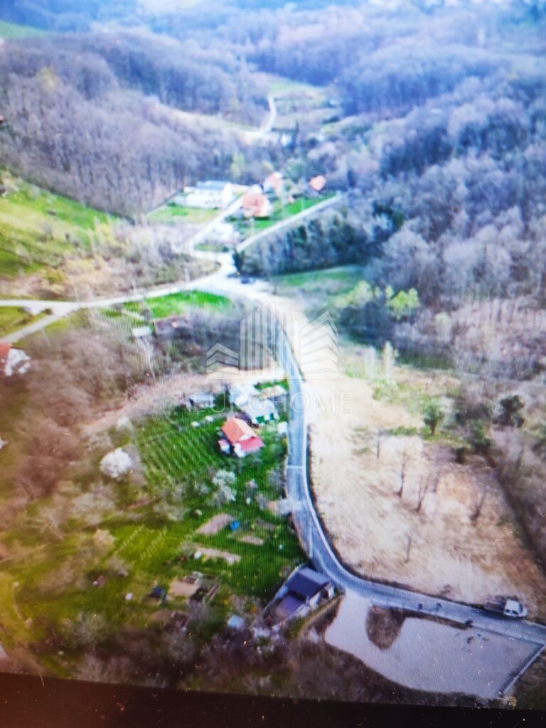 Image 5887585 - 3