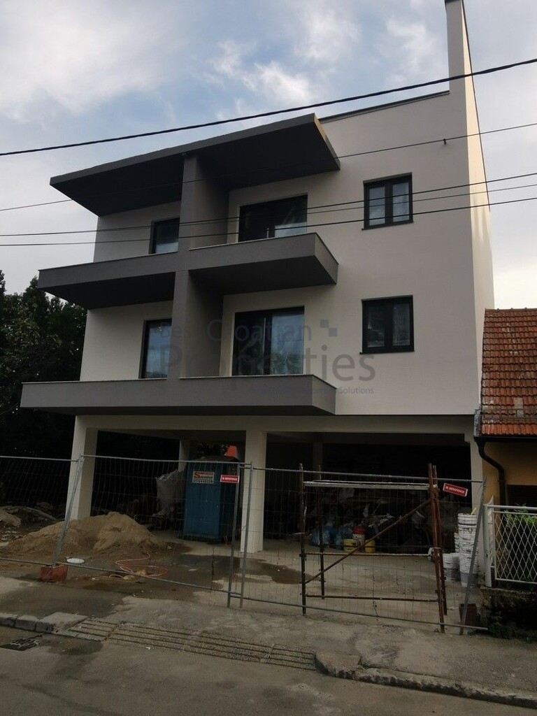 Image 5887634 - 2