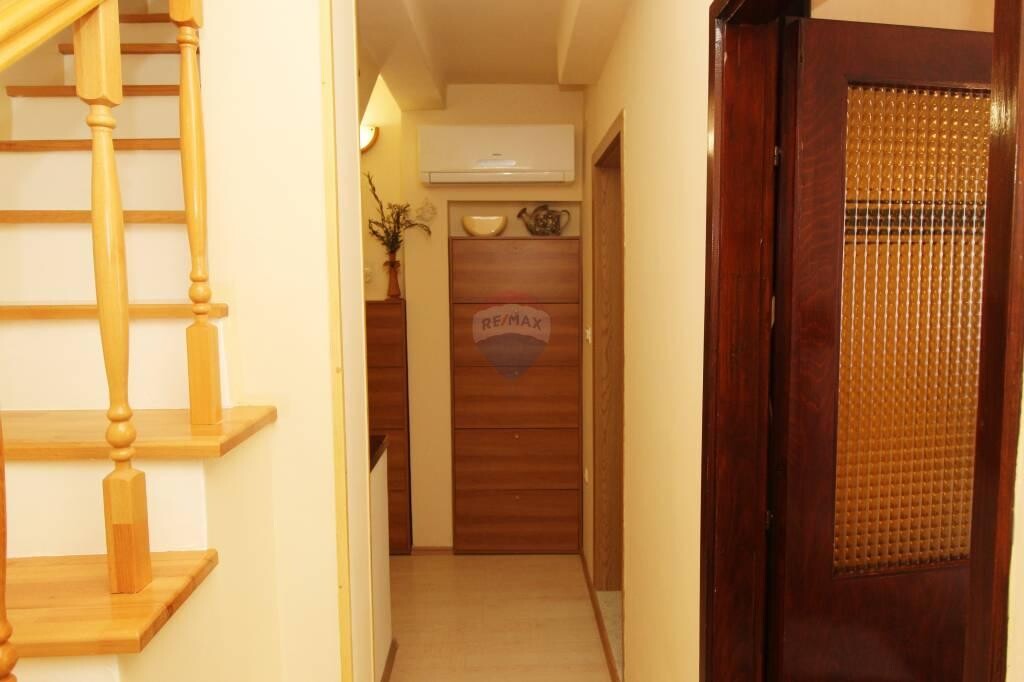Image 5887949 - 11