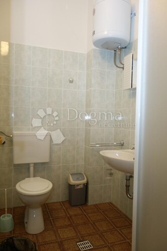 Thumbnail 5889161 - 9