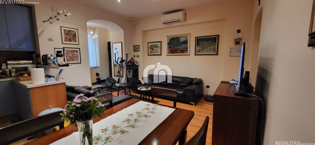 Image 5889207 - 5