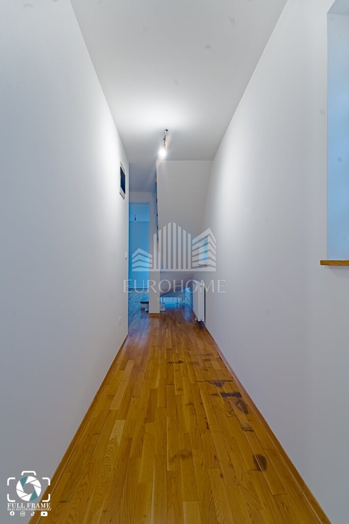 Image 5889220 - 10