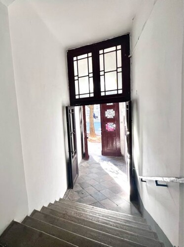 Zrinjevac (5s) Andrije Hebranga, 1. kat/2, dva ulaza, cent. et. pl., lođa