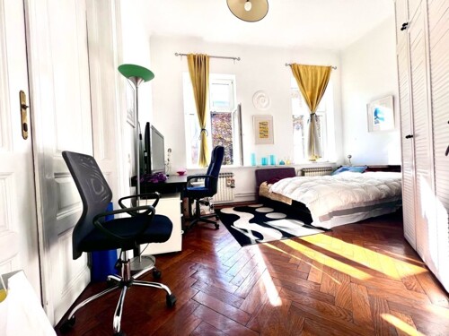Zrinjevac (5s) Andrije Hebranga, 1. kat/2, dva ulaza, cent. et. pl., lođa