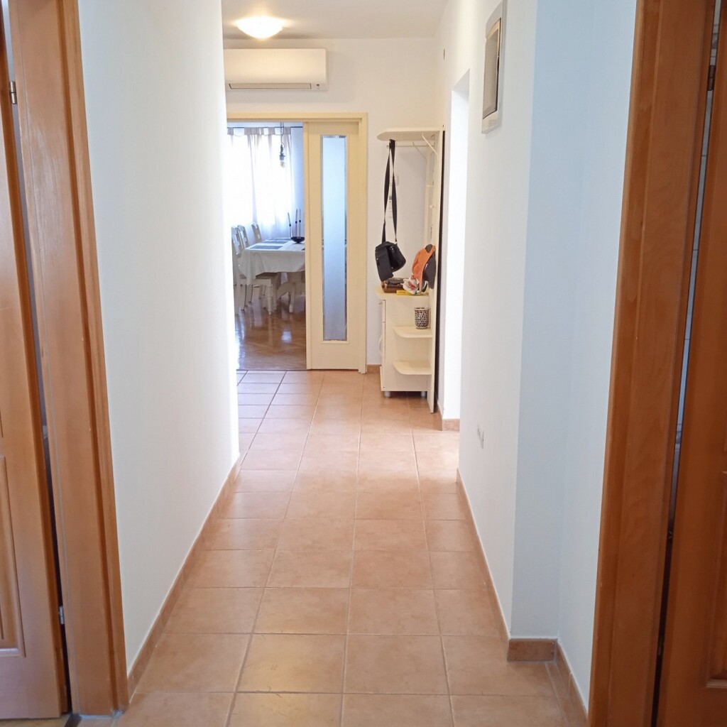 Image 5892340 - 17
