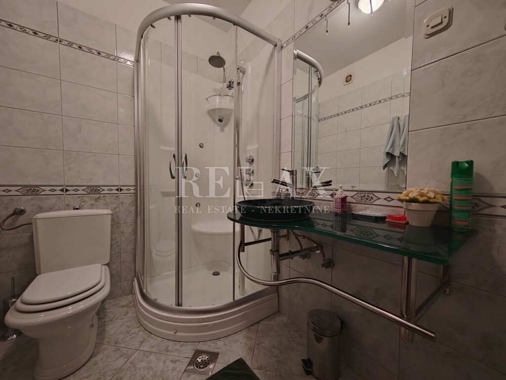 Image 5893621 - 14