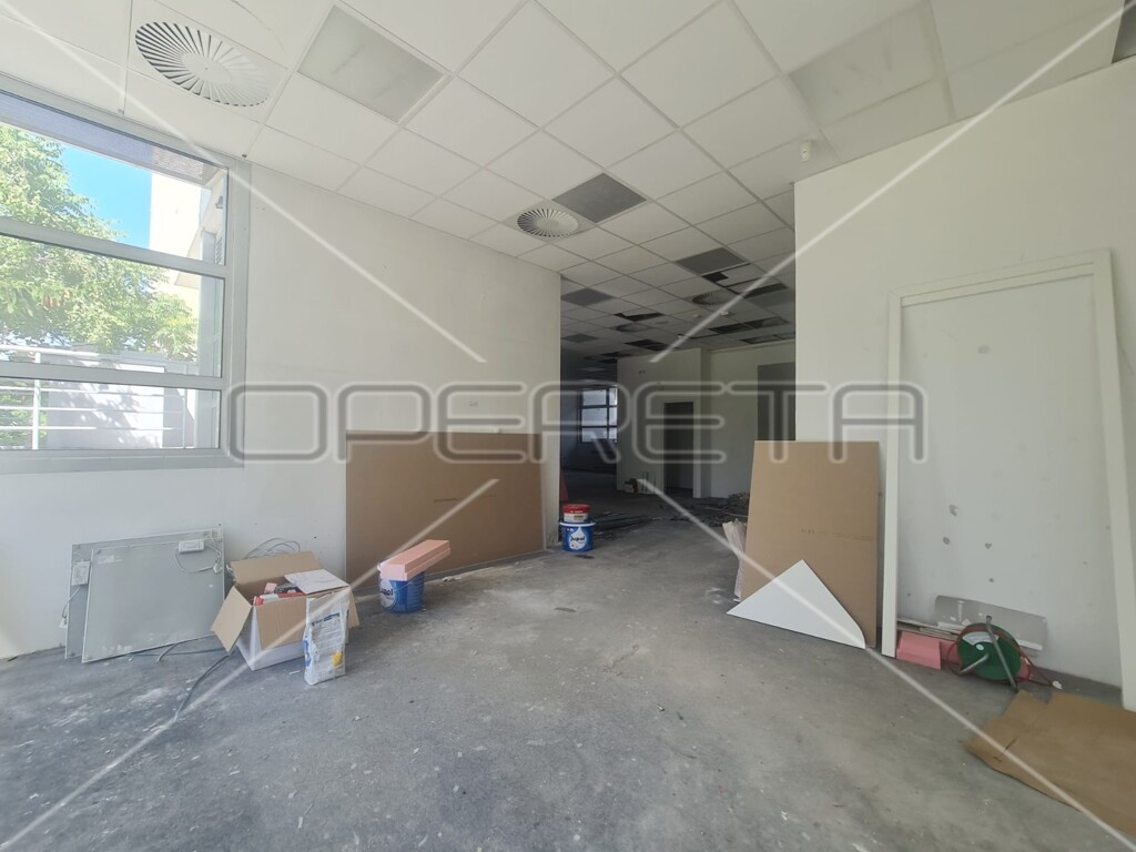 Image 5893702 - 5
