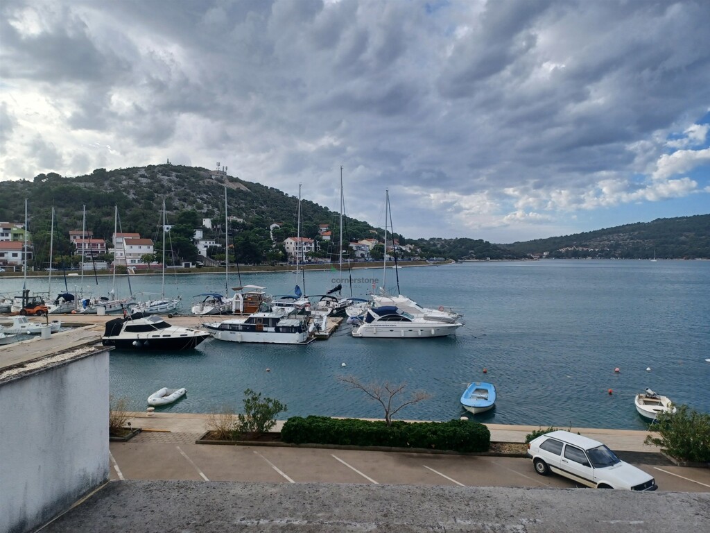 Image 5898048 - 10