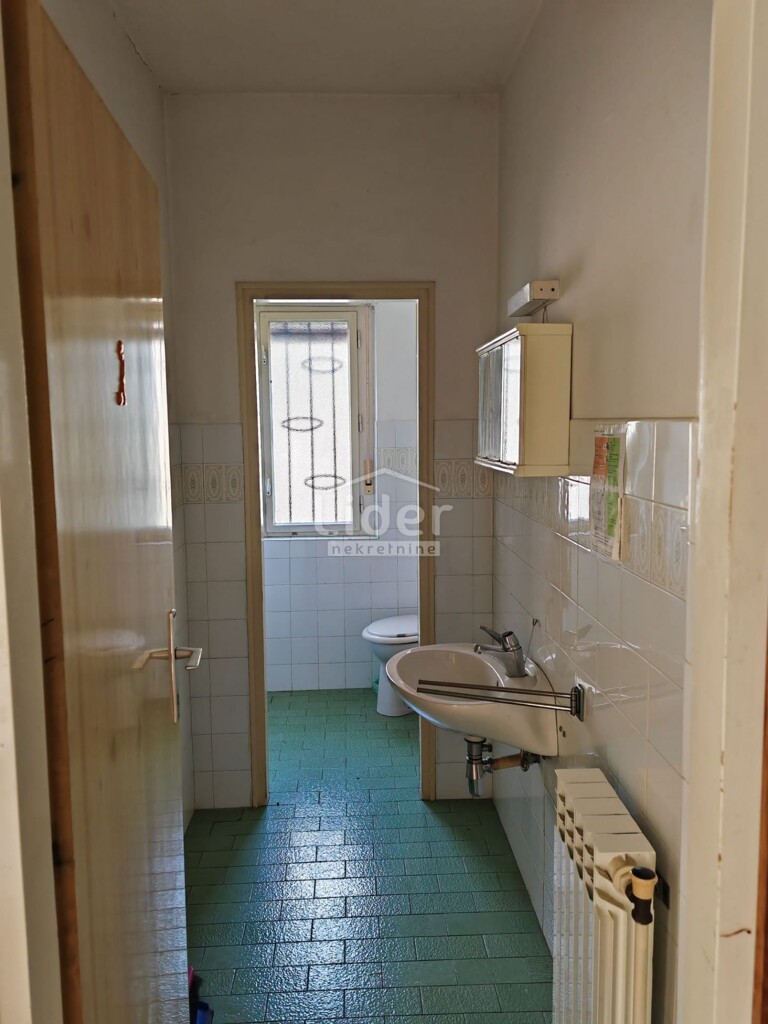 Image 5899255 - 13