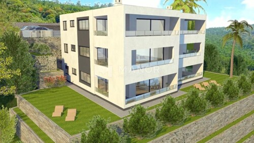 Thumbnail 5903232 - 3