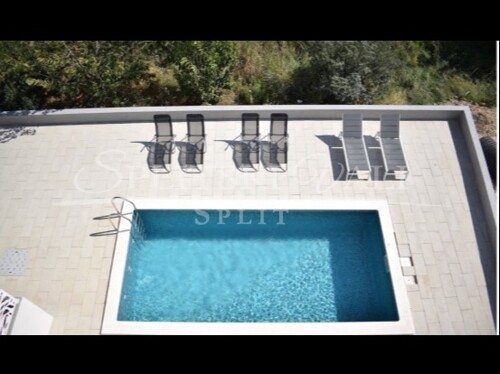 Thumbnail 5903248 - 11