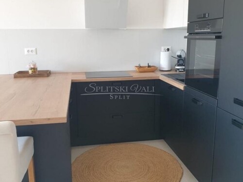 Thumbnail 5903248 - 1