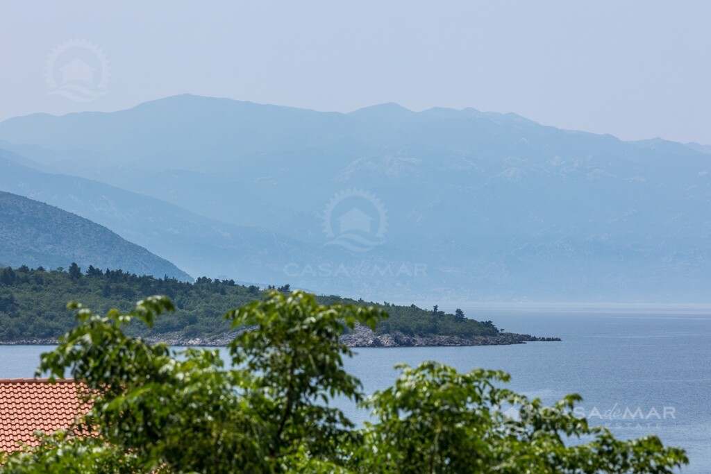 Image 5907246 - 13