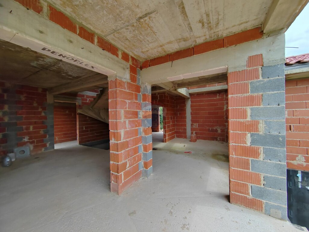 Image 5907457 - 6
