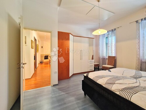 Thumbnail 5908687 - 13