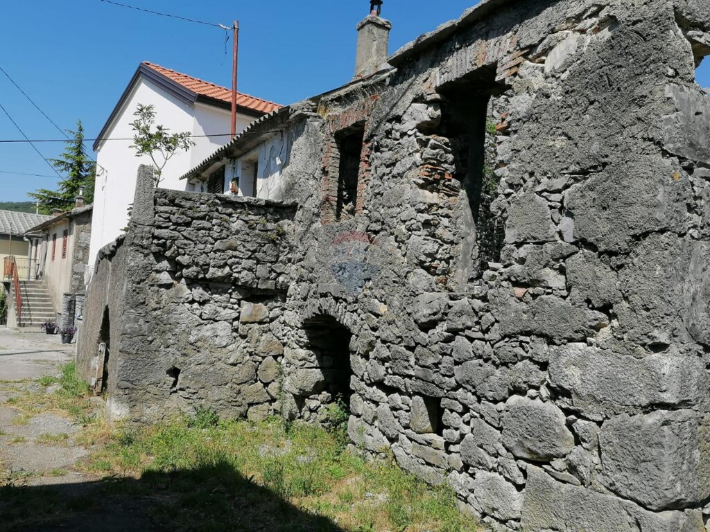 Image 5908846 - 6