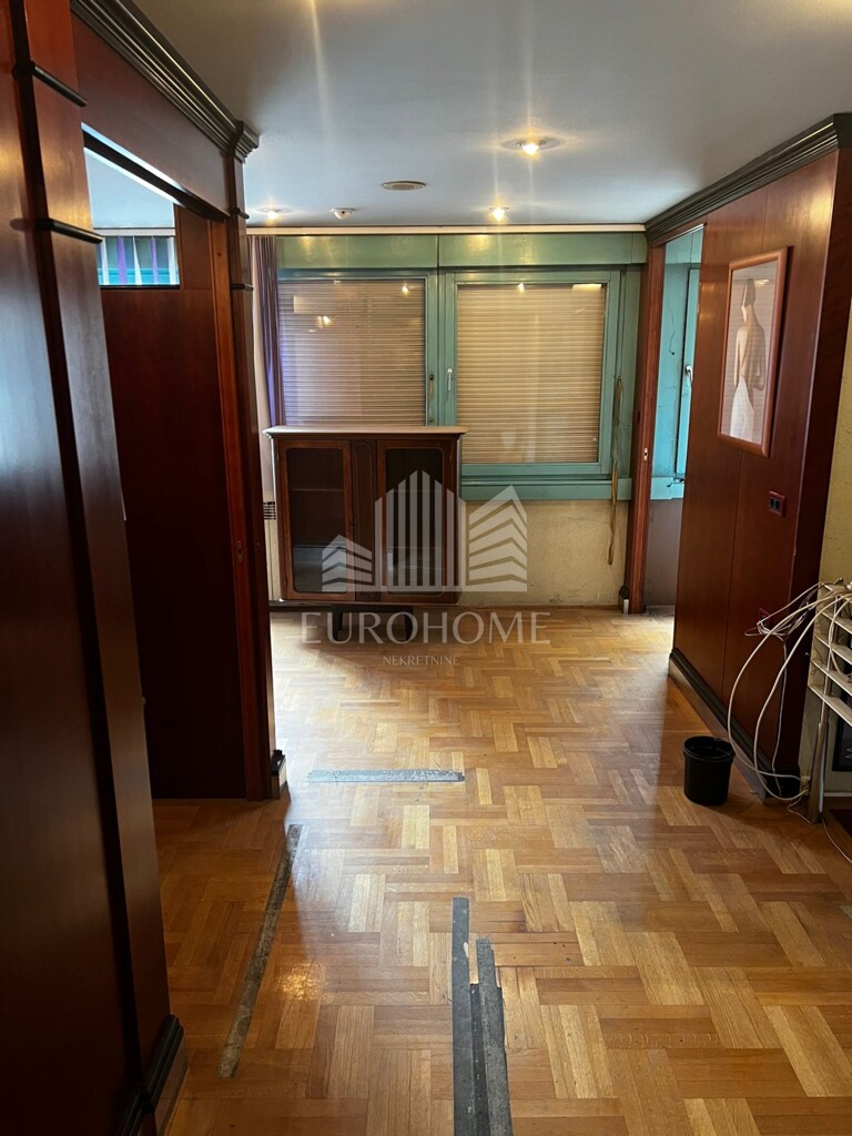 Image 5911610 - 5