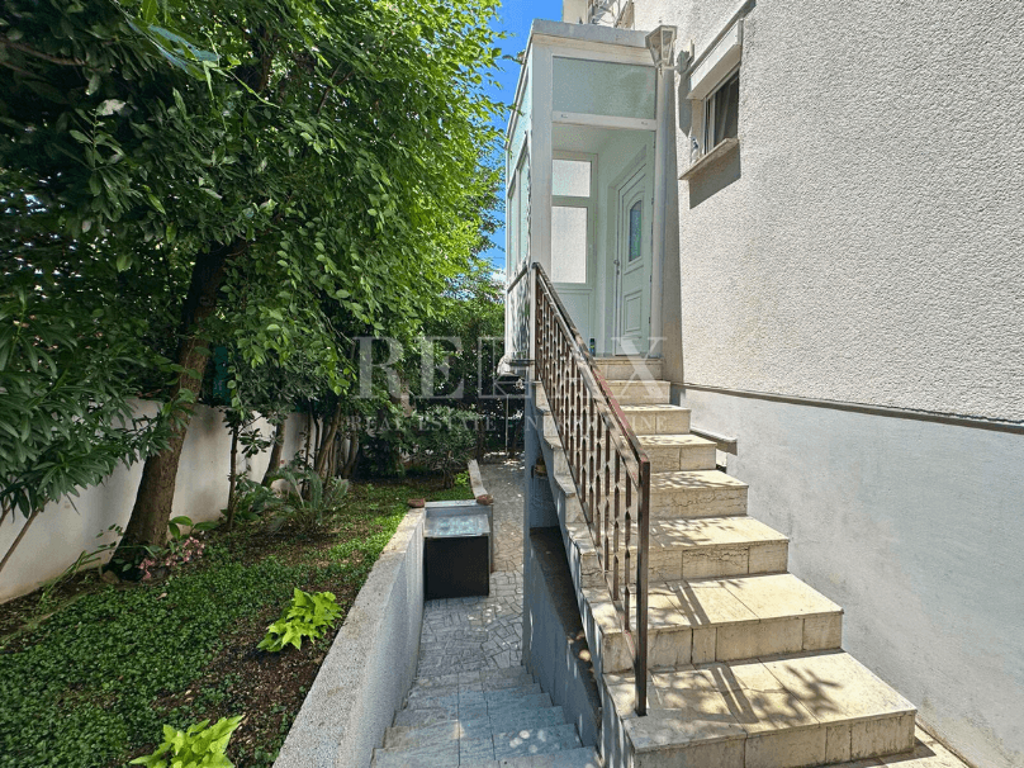 Image 5911642 - 14