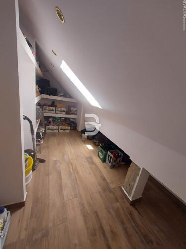 Thumbnail 5916851 - 10