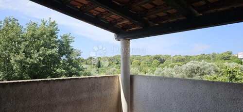 Thumbnail 5918368 - 22