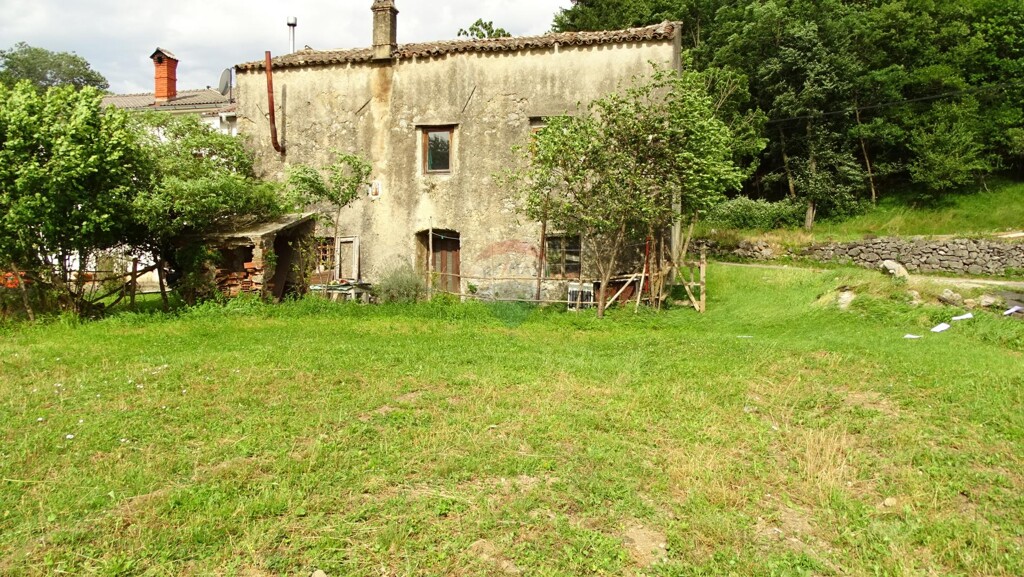 Image 5918645 - 6