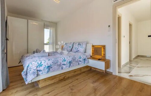 Thumbnail 5919201 - 14