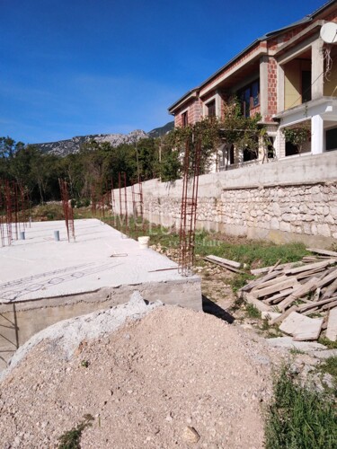 Thumbnail 5919277 - 15