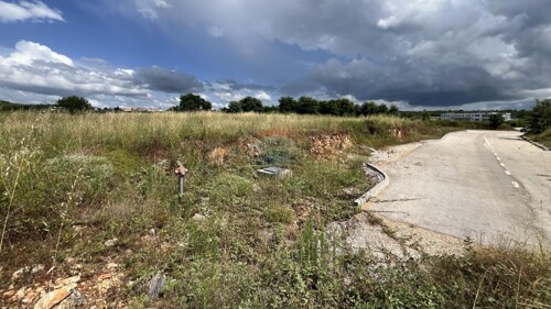 Thumbnail 5920321 - 6