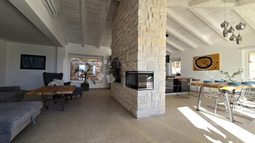 Thumbnail 5921698 - 16