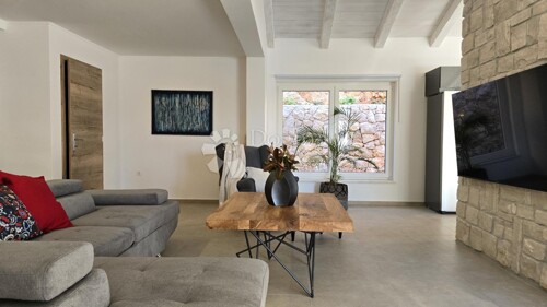 Thumbnail 5921698 - 22