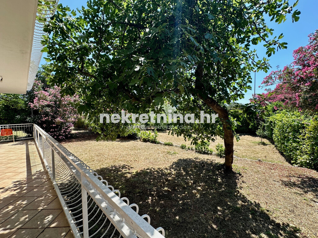Image 5922539 - 7