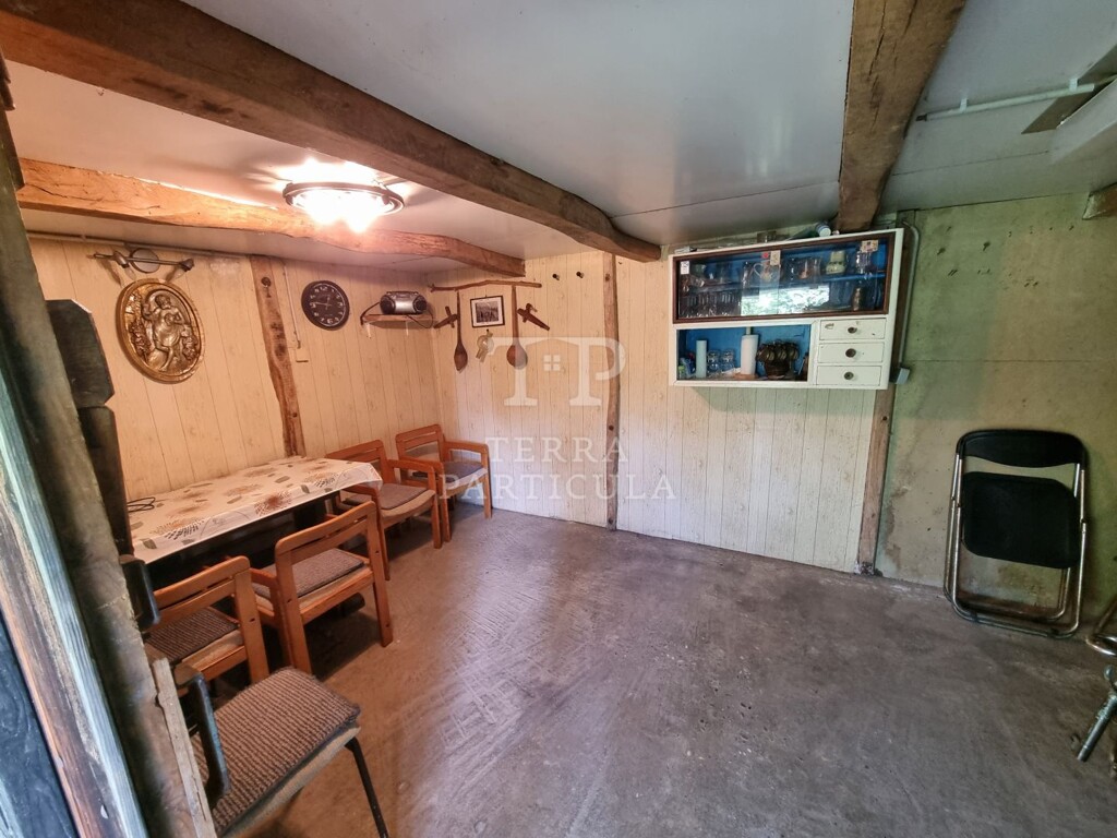 Image 5928764 - 11