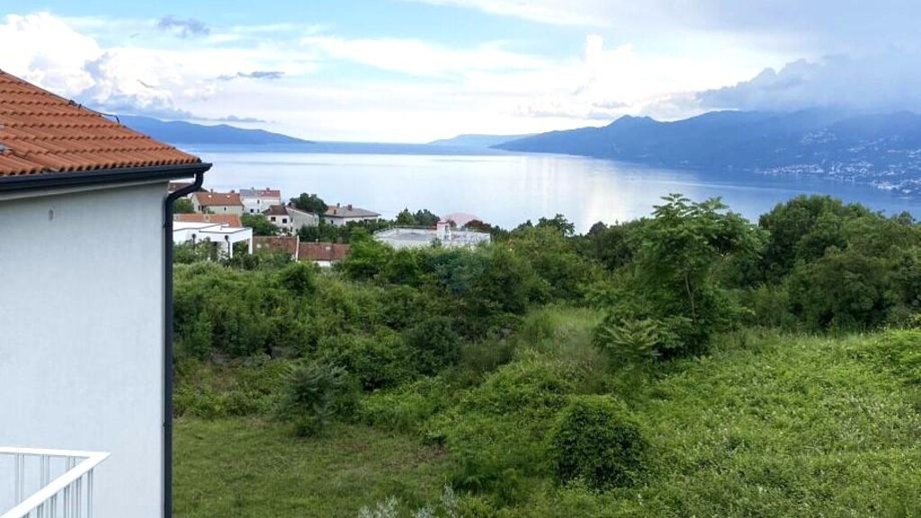 Image 5929988 - 11