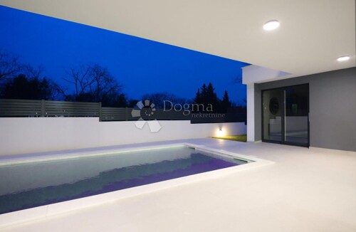 Thumbnail 5930690 - 19