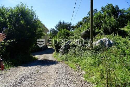 Thumbnail 5932943 - 8