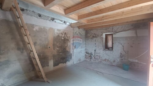 Thumbnail 5933166 - 6