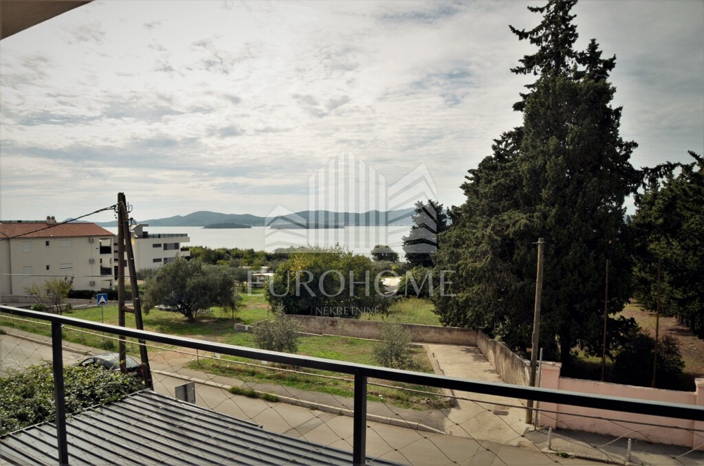 Image 5933609 - 6