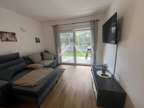 Jednosobni apartman sa vrtom - Vir