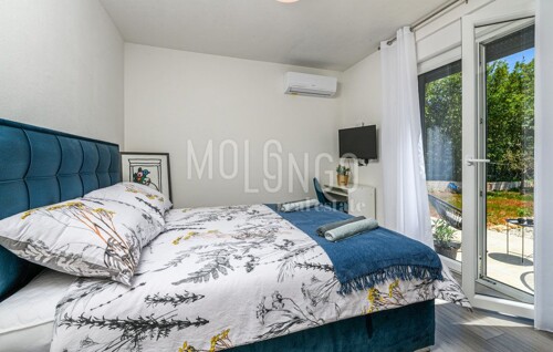 Thumbnail 5937871 - 18