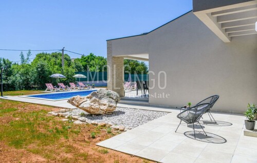 Thumbnail 5937871 - 6