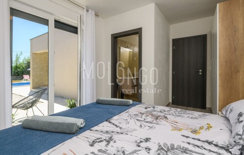 Thumbnail 5937871 - 19