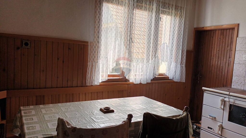Image 5938301 - 11
