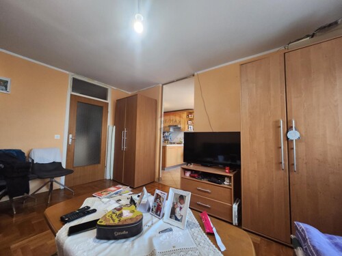 Thumbnail 5938303 - 11