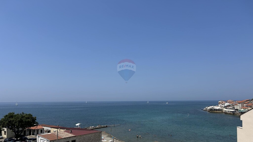 Image 5938320 - 8