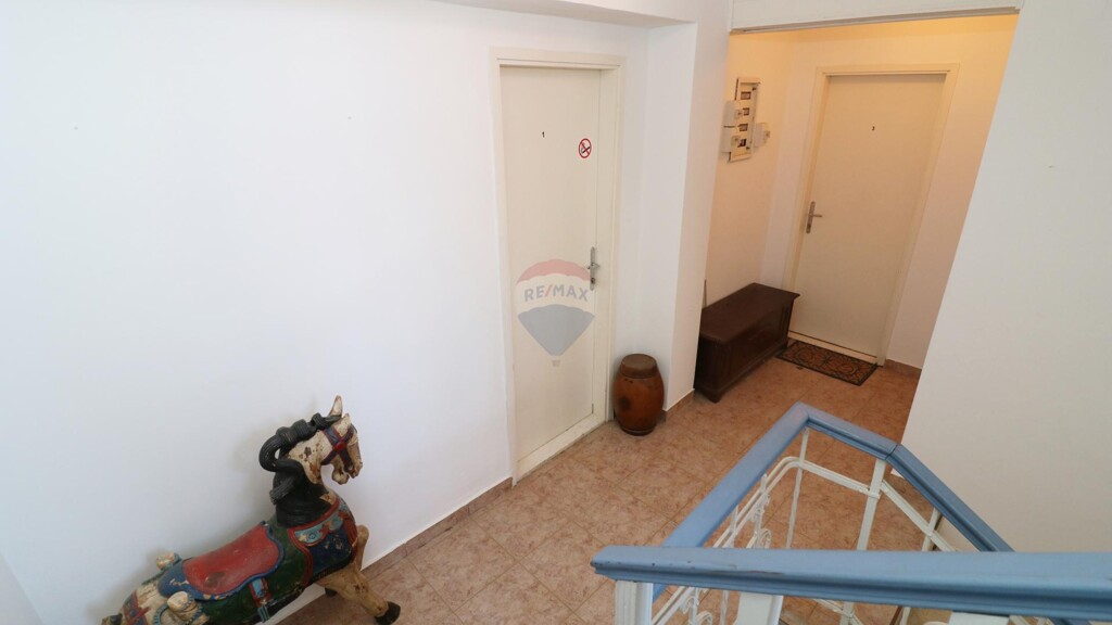 Image 5938338 - 6