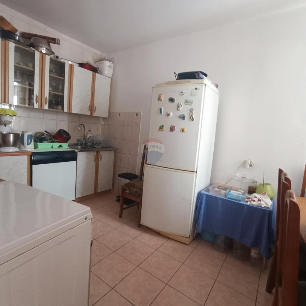 Image 5938339 - 6