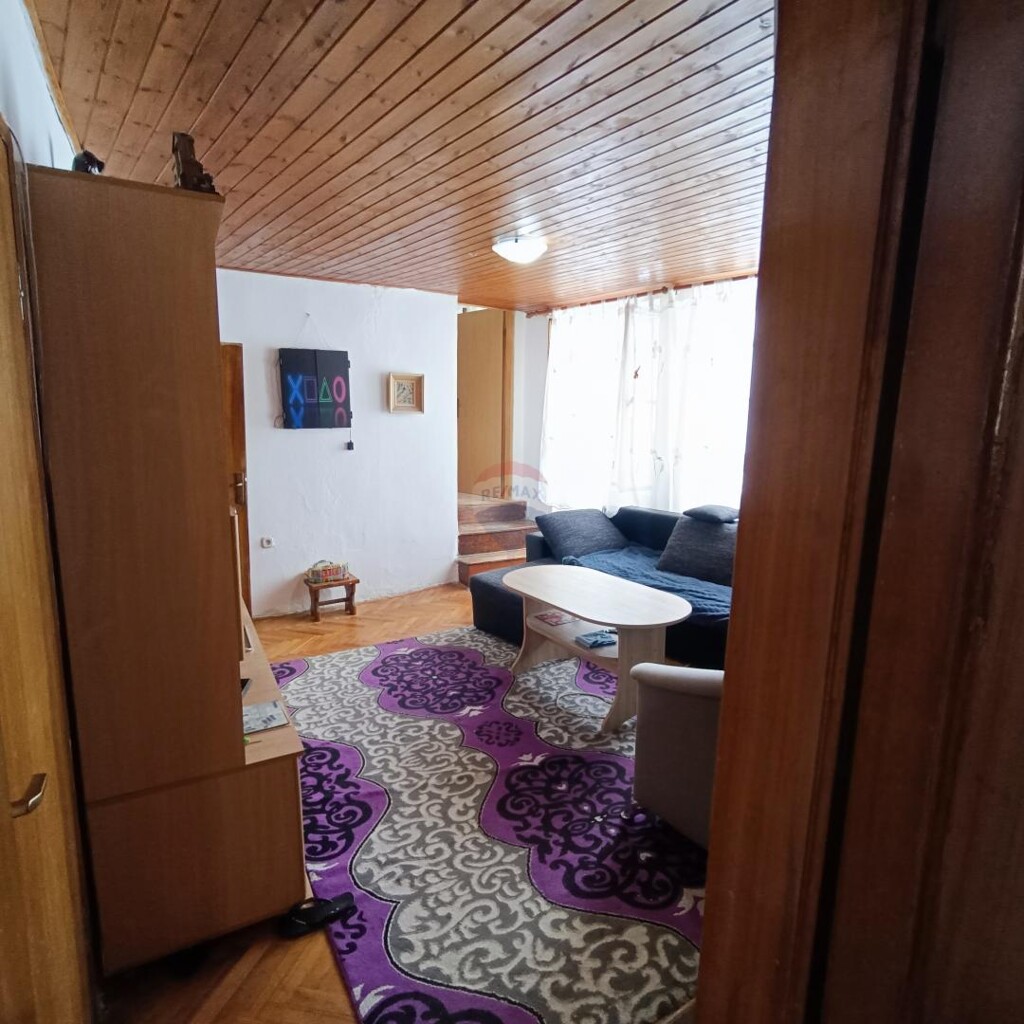 Image 5938339 - 9