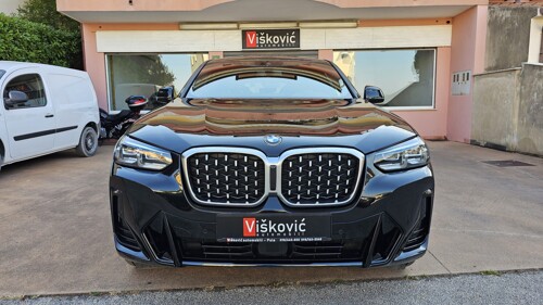 BMW X4 XDRIVE30D 2022 M-SPORT SERVISNA JAMSTVO REGISTRIRAN