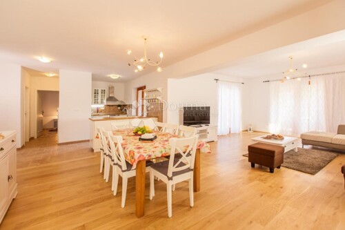 Thumbnail 5939117 - 7